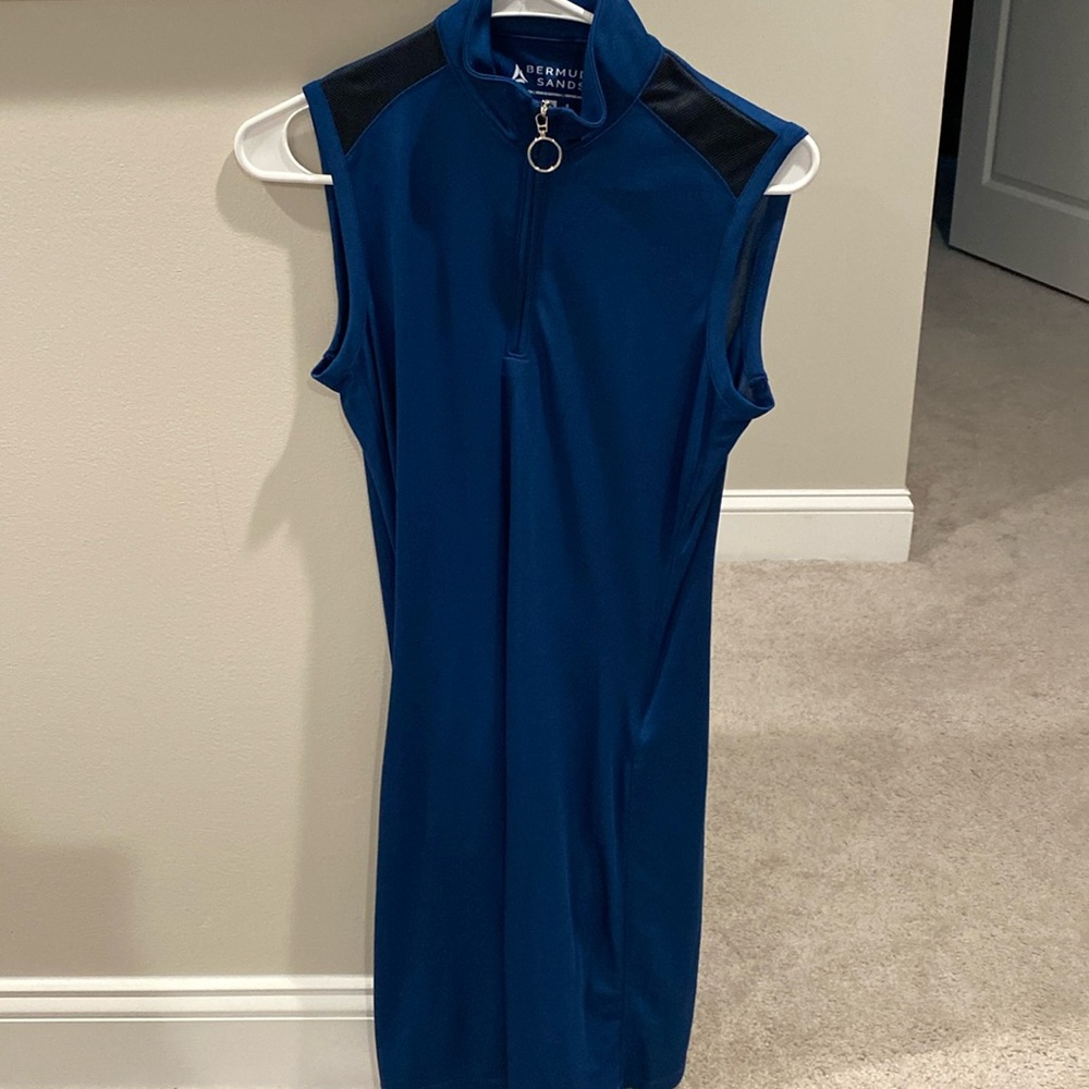 Bermuda Sands Ladies dress w/ shorts for under dress.